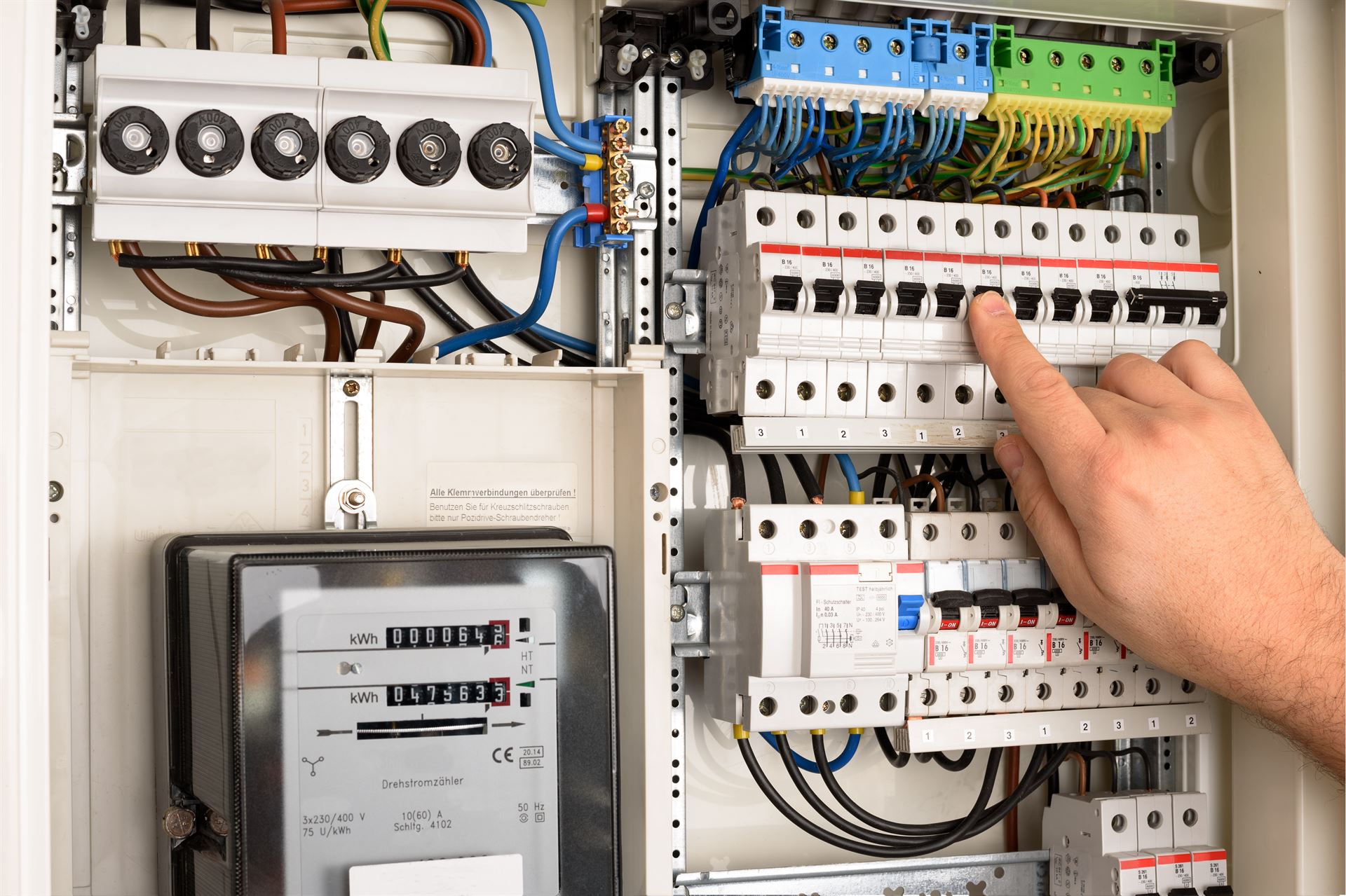 Remise aux normes électriques à Seillans